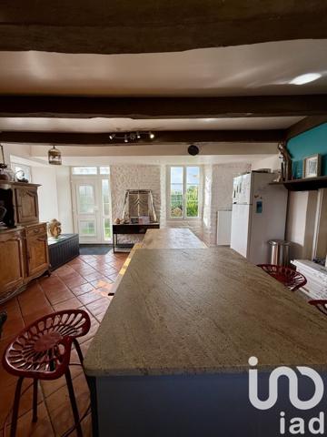 Maison 8 pièces de 210 m² à Quettreville-sur-Sienne (50660)