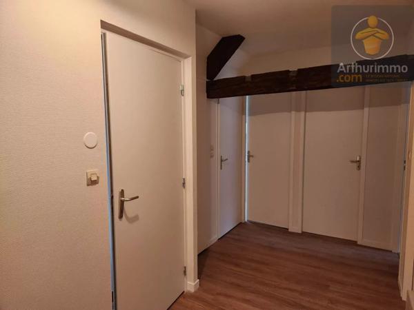 Vente Appartement 8 pièces 137 m2 à Beaugency