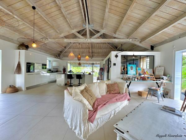 VILLA CONTEMPORAINE D'EXCEPTION - SAINTE ANNE