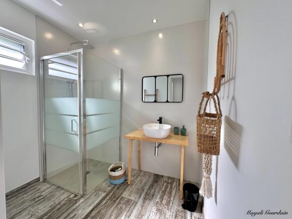 VILLA CONTEMPORAINE D'EXCEPTION - SAINTE ANNE