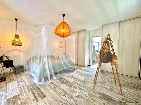 VILLA CONTEMPORAINE D'EXCEPTION - SAINTE ANNE