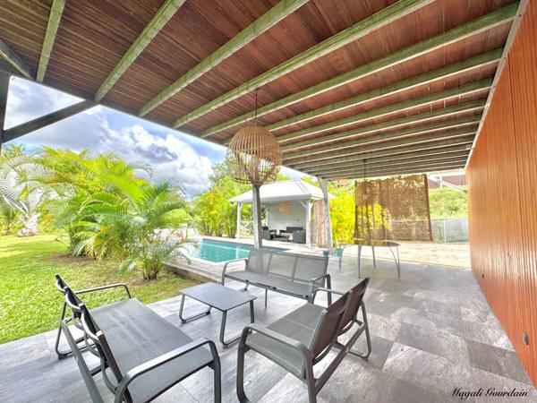 VILLA CONTEMPORAINE D'EXCEPTION - SAINTE ANNE