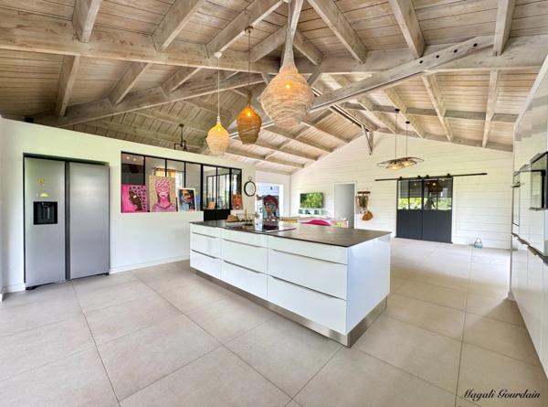 VILLA CONTEMPORAINE D'EXCEPTION - SAINTE ANNE