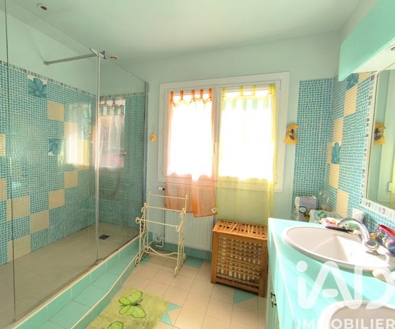 Maison à vendre 5 pièces 138 m² Cestas