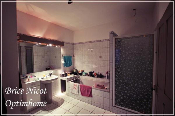 Maison 4 chambres, garage, jardin