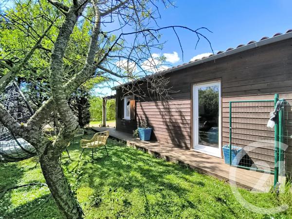 Maison à vendre  4 pièces - 80 m 2   VOUNEUIL SOUS BIARD  - 86