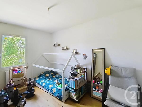 Maison à vendre  4 pièces - 80 m 2   VOUNEUIL SOUS BIARD  - 86