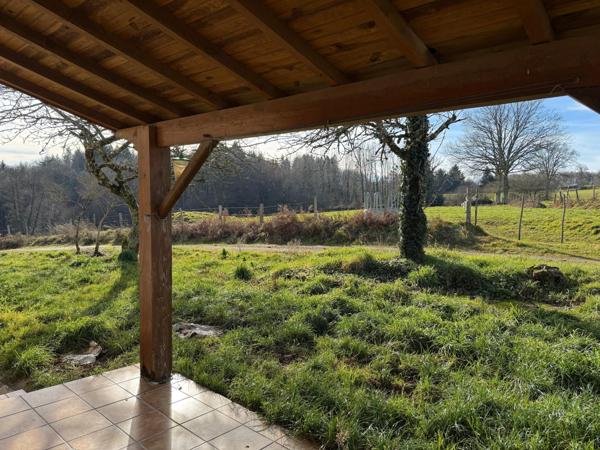 Corps de ferme au bout d'une impasse.