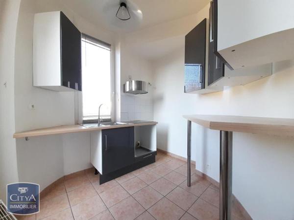 Appartement à louer 2 pièces 46.03m² Soisy-sur-Seine (91450)