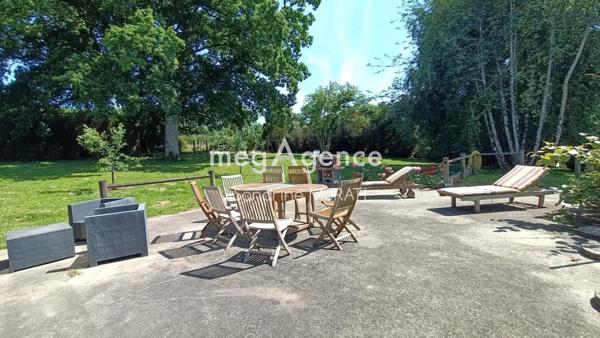 Maison à La Ferté-Macé, 61600 - 11 pièces 248m²