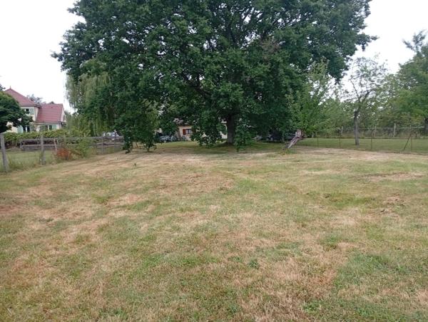 Terrain à BELLERIVE-SUR-ALLIER, 03700 - 1150m²