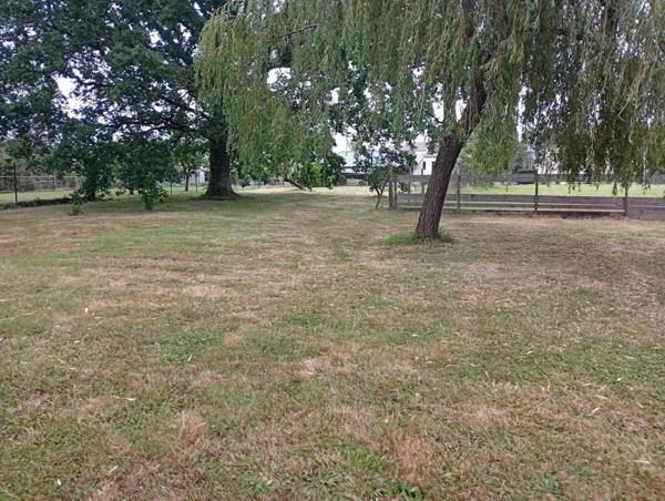 Terrain à BELLERIVE-SUR-ALLIER, 03700 - 1150m²