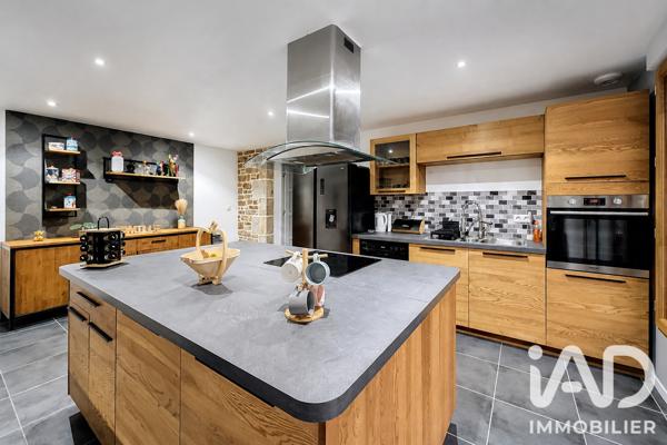 Maison à vendre 6 pièces 156 m² Laurenan