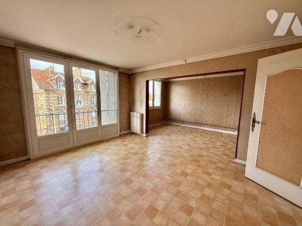 Appartement à vendre ? Troyes (10000), Aube (10)

À Troyes, dans le département de l'Aube, un...
