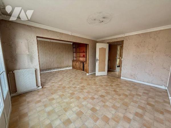 Appartement à vendre ? Troyes (10000), Aube (10)

À Troyes, dans le département de l'Aube, un...