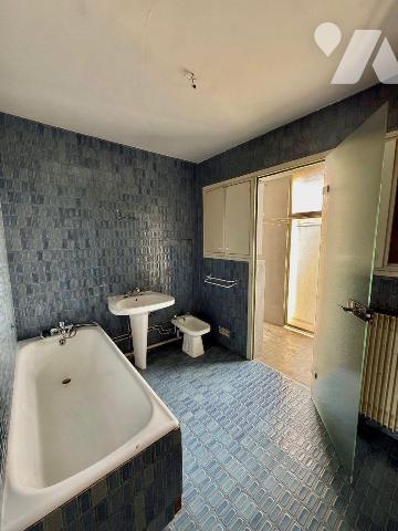 Appartement à vendre ? Troyes (10000), Aube (10)

À Troyes, dans le département de l'Aube, un...