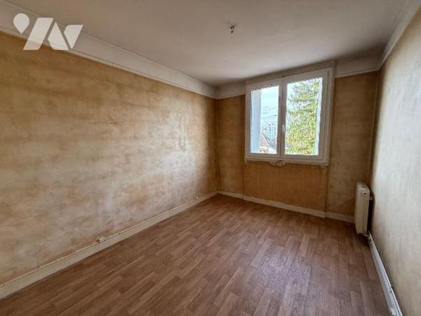 Appartement à vendre ? Troyes (10000), Aube (10)

À Troyes, dans le département de l'Aube, un...