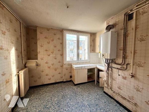 Appartement à vendre ? Troyes (10000), Aube (10)

À Troyes, dans le département de l'Aube, un...