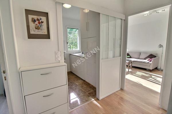 Appartement F2 avec cave à EPERNON