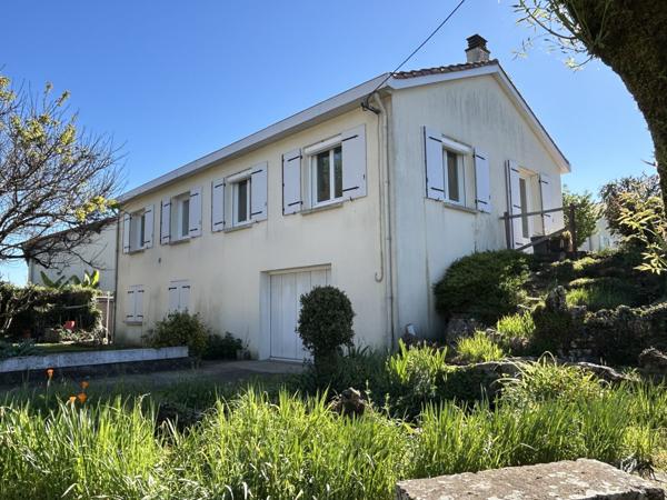 Maison - 6 pièces - 108 m²