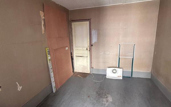 Appartement à vendre    3 pièces • 41,86 m2 Pantin