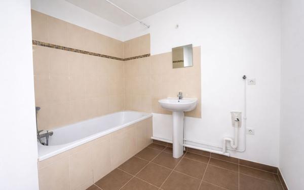 Appartement à vendre    3 pièces •  Bussy-Saint-Georges