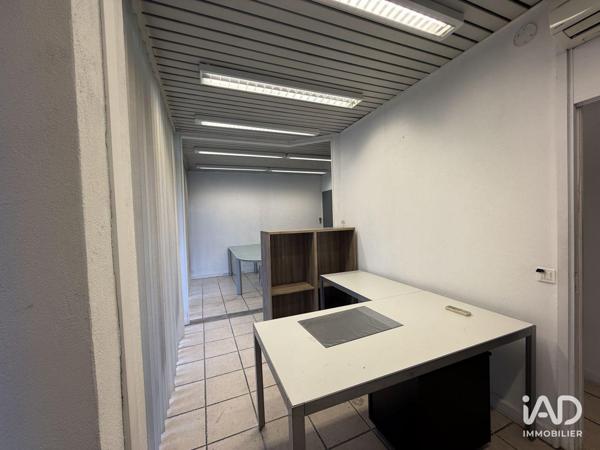 Location local d’activité 70 m² Toulon