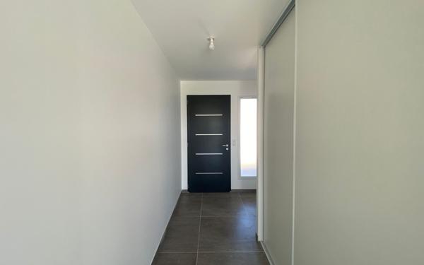 Maison à vendre    5 pièces •  Bressols