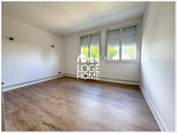 Maison 5 chambres, garage, stationnement, jardin