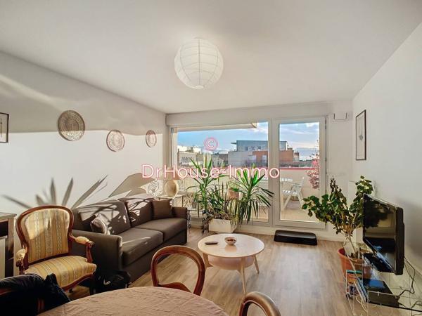 Appartement à louer 3 pièces de 61 m²