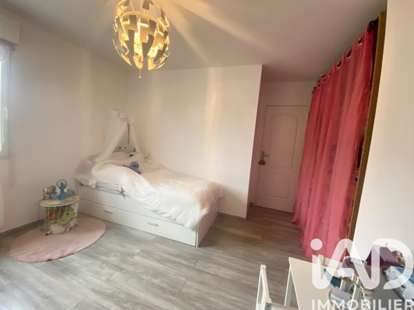 Maison à vendre 4 pièces 94 m² Saint-Fargeau-Ponthierry