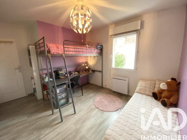 Maison à vendre 4 pièces 94 m² Saint-Fargeau-Ponthierry