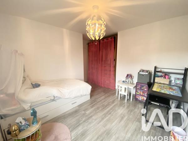 Maison à vendre 4 pièces 94 m² Saint-Fargeau-Ponthierry