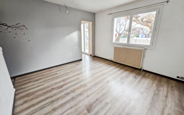 Maison à vendre    4 pièces •  Lambesc