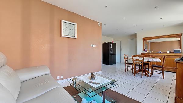 Vente / Appartement T4