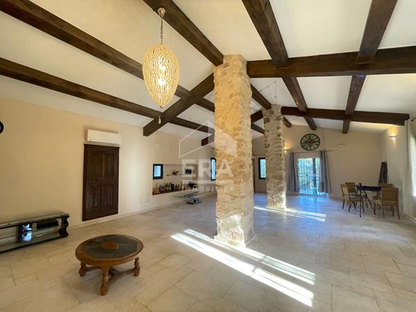 A vendre d'AIX EN PROVENCE mas renové 250m² propriété sur un terrain de 7 851 m²