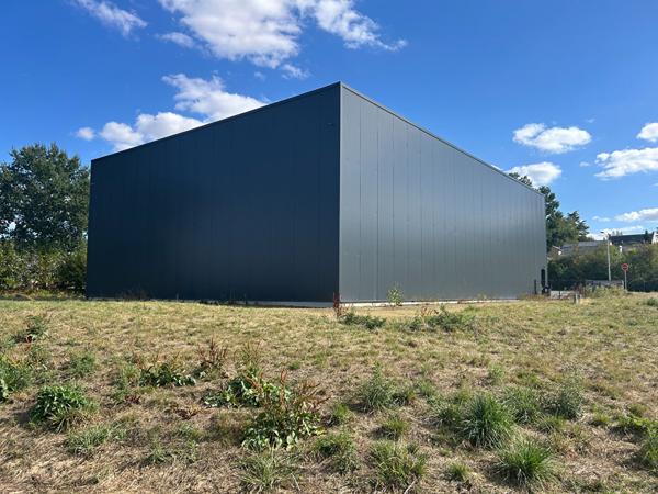 A VENDRE - VITRE - ENVIRON 520 M² Développé - FRAIS D'ACQUISITION RÉDUITS , Vitre