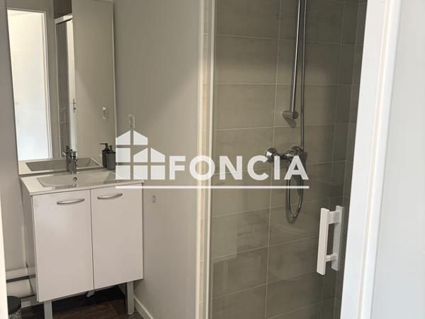 Location Studio 19.6 m² - 145 RUE NATIONALE Le Mans 72000