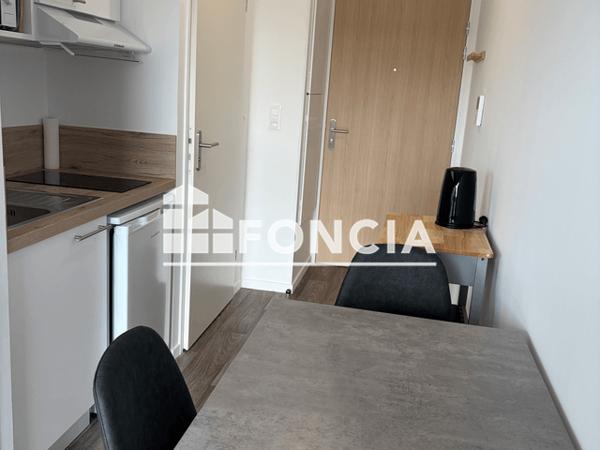 Location Studio 19.6 m² - 145 RUE NATIONALE Le Mans 72000