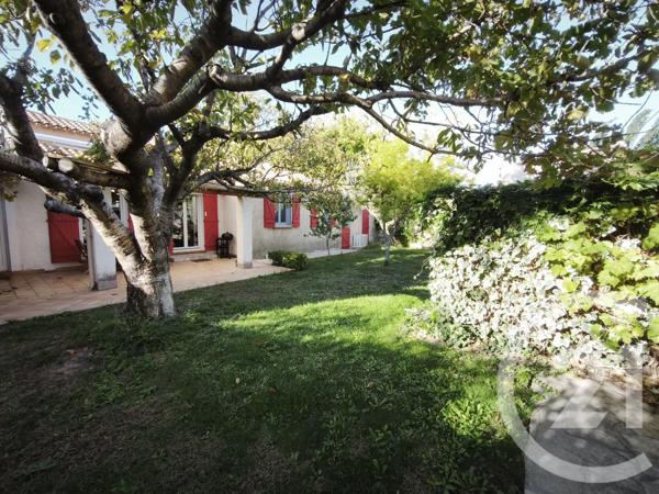 Maison à vendre  5 pièces - 102 m 2   MARIGNANE  - 13