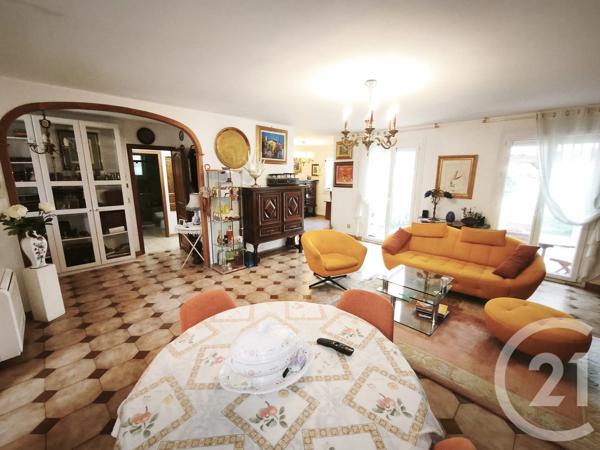 Maison à vendre  5 pièces - 102 m 2   MARIGNANE  - 13