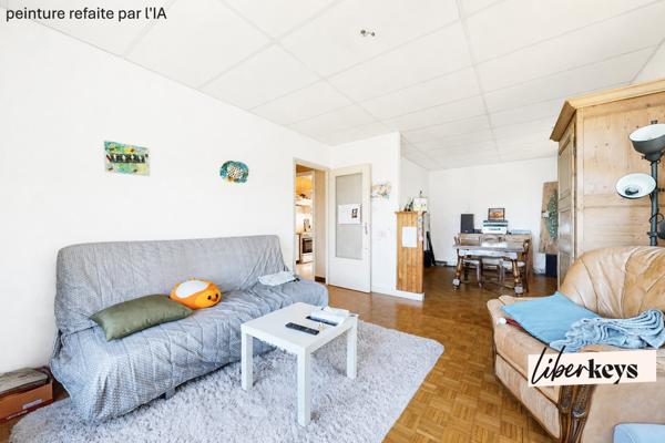 LACROST 71700 - VILLA SUR 2 NIVEAUX - 112 M² Habitable - 1762 M² TERRAIN - 3/4 CHAMBRES - GARAGE