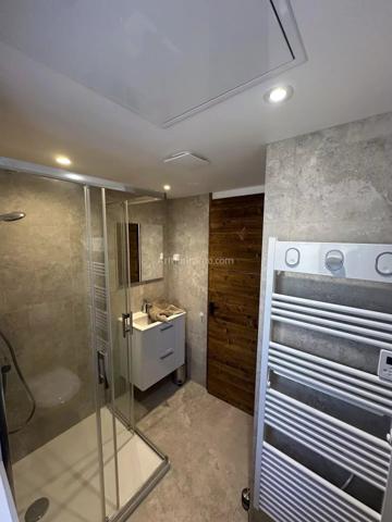 Location                                                      Appartement
                        
                     2 pièces                      49 m2                     à Saint-André-les-Alpes