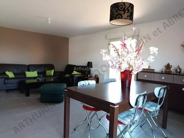 Vente                                                      Maison
                        
                     5 pièces                      89 m2                     à La Tour-du-Pin