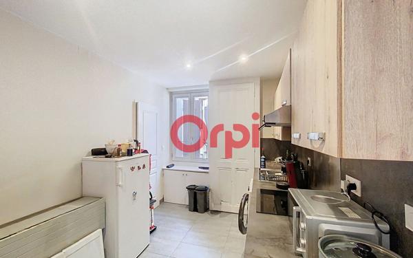 Appartement à louer    1 pièce • 24,98 m2 Annemasse