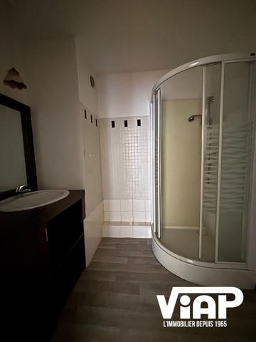 LUMINEUX ET SPACIEUX T4 RENOVE - LIMOGES , Limoges