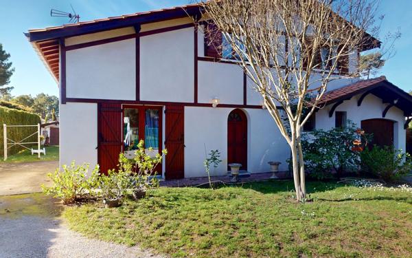 Maison à vendre    4 pièces •  Capbreton