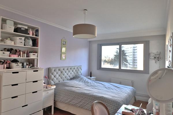 Appartement Tassin-la-demi-lune 4 pièce(s) 105.12 m2