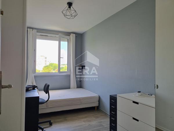 Chambre colocation Mont Saint Aignan dans appartement de 91m²