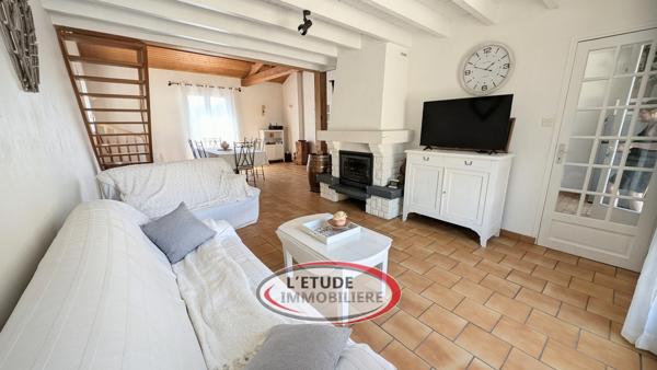 Vertou. Maison familiale avec grand sous-sol, sur belle parcelle.